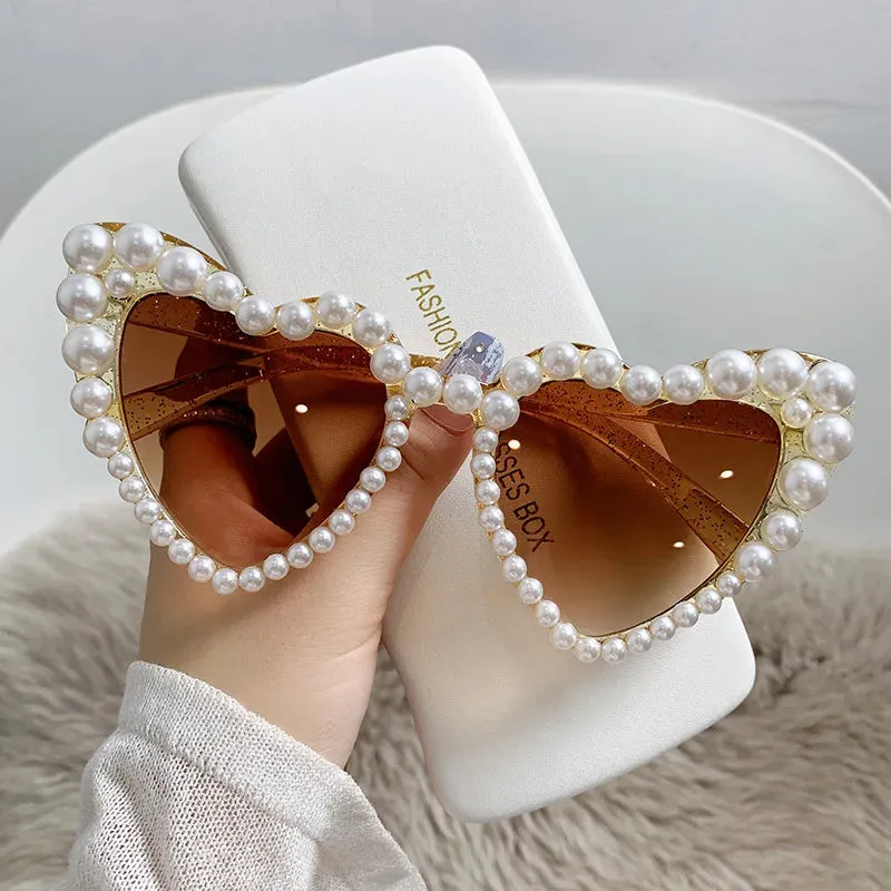 Aesthetic Oversized Heart Pearl Sunglasses