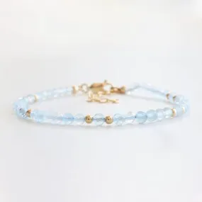 Aquamarine Dainty Bracelet