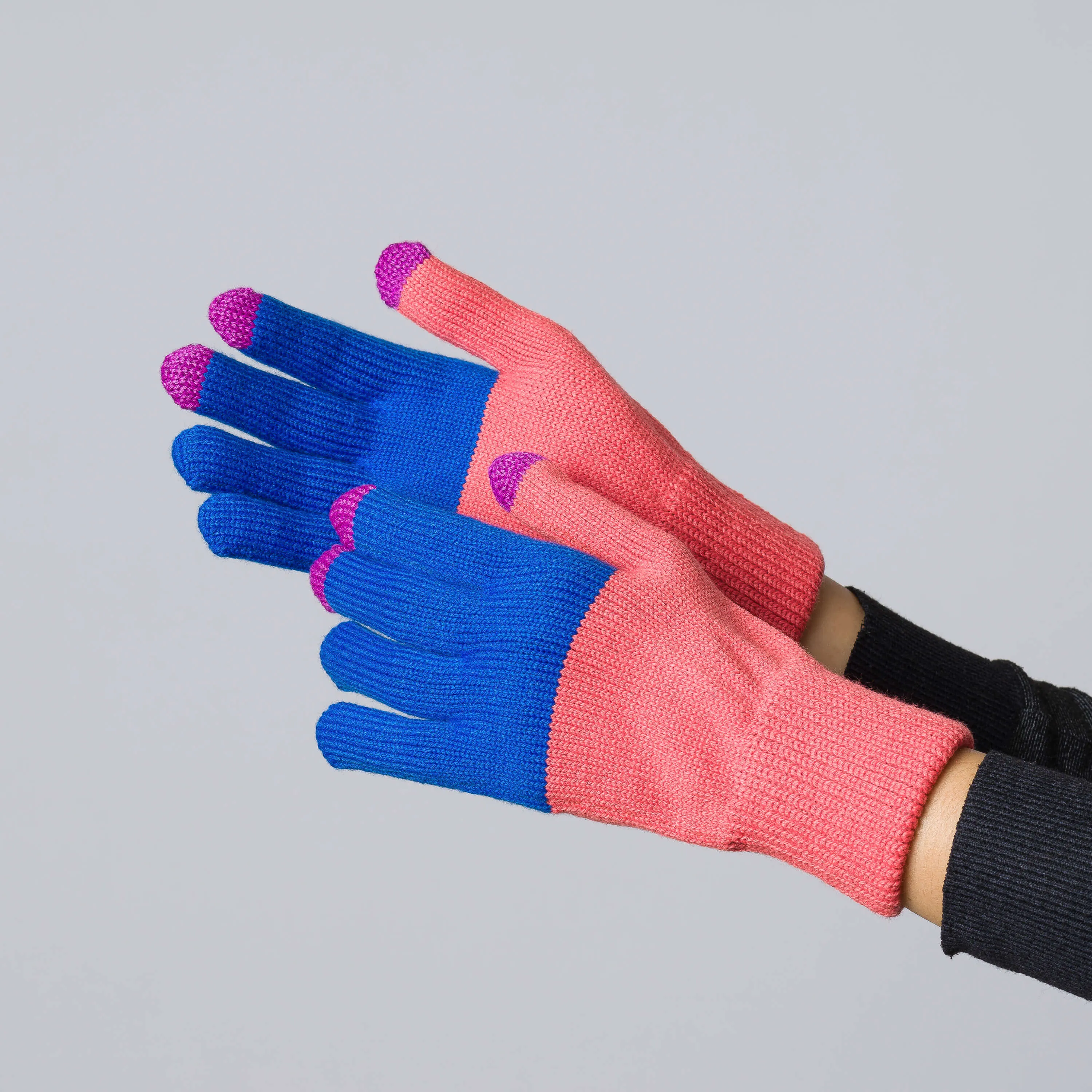 Colorblock Knit Touchscreen Gloves