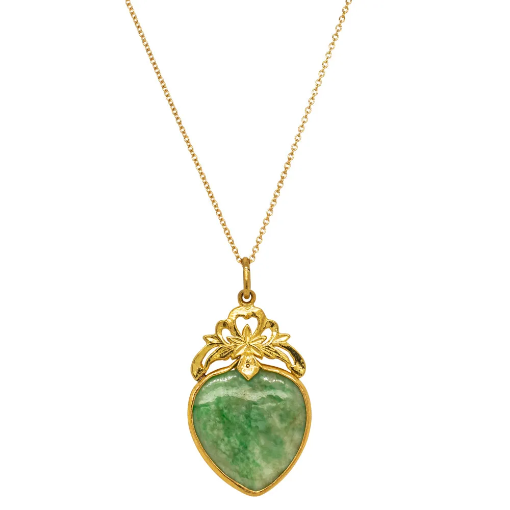 Deja Vu 23ct Yellow Gold Jade Pendant