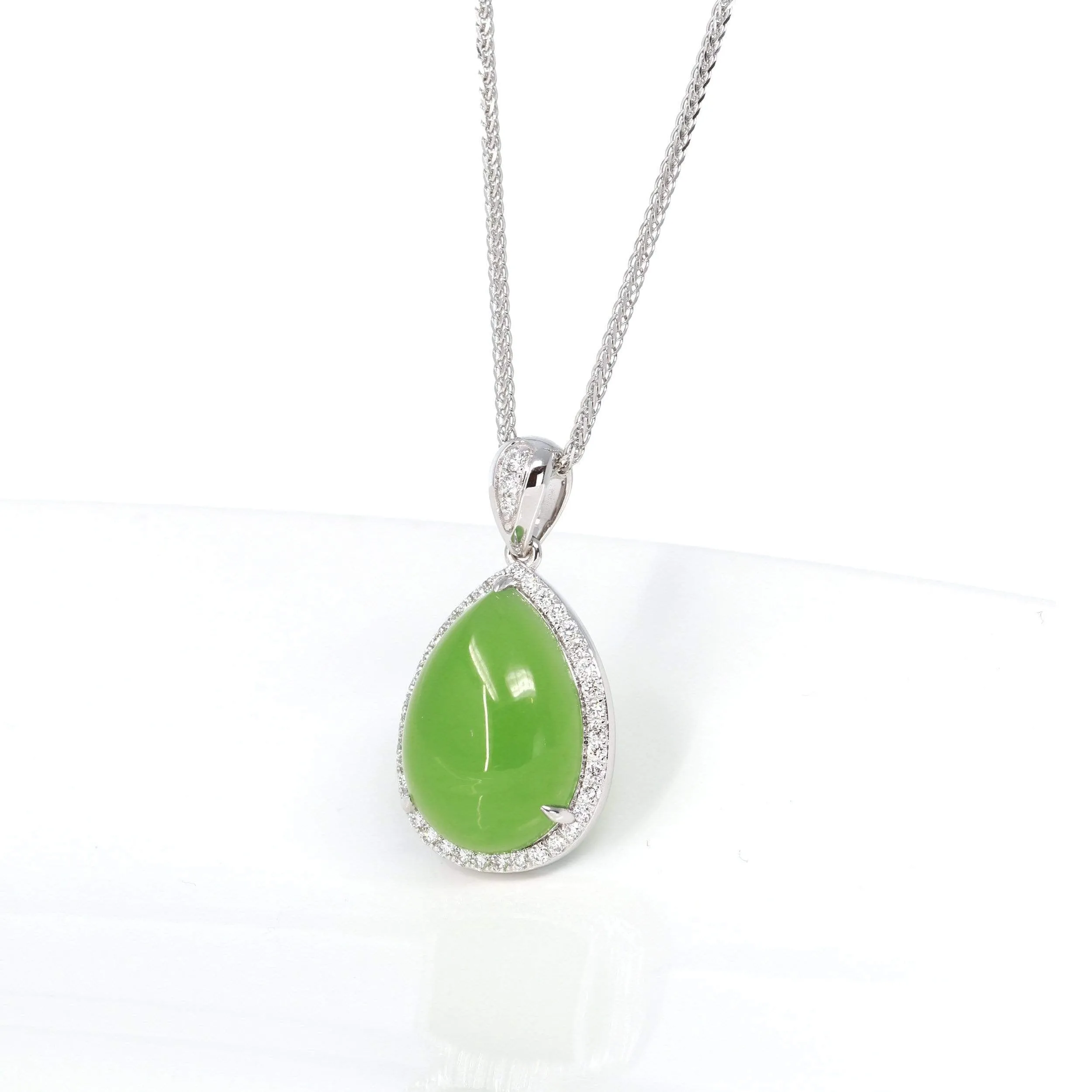 Genuine Green Nephrite Apple Green Jade Tear Drop Pendant Necklace With VS1 Diamond