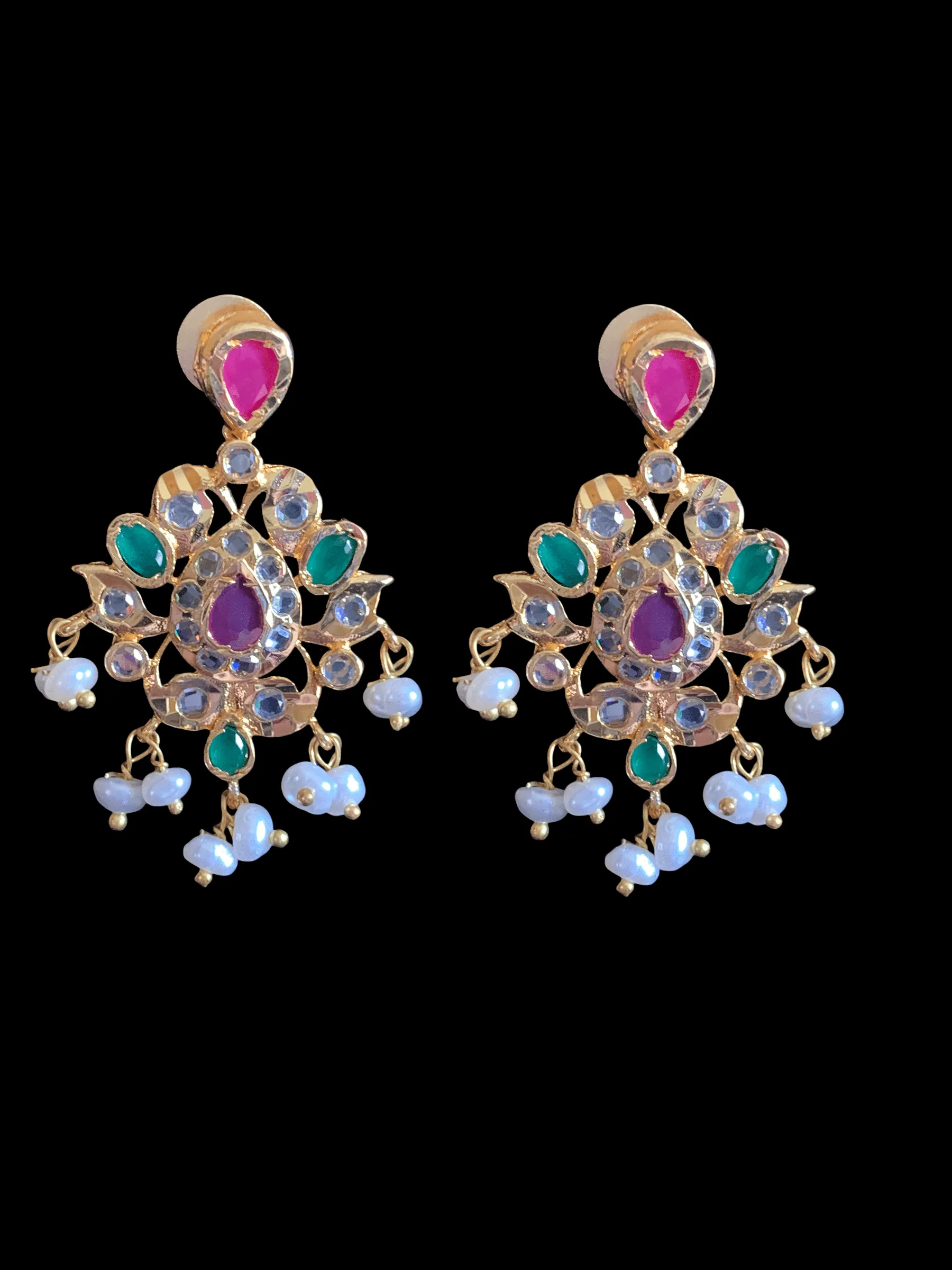 Hania hyderabadi pendant set in ruby emerald  ( READY TO SHIP )