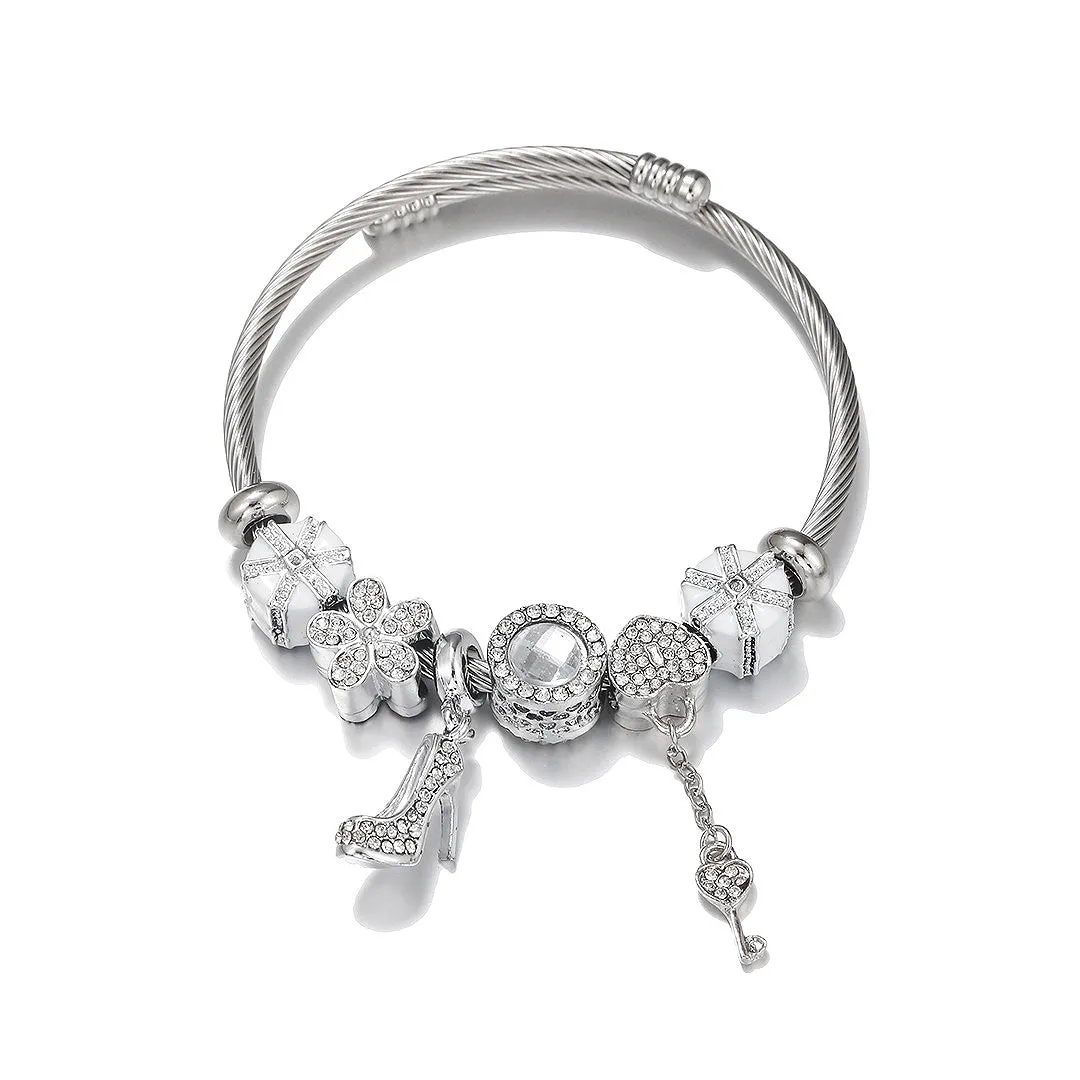 Luxe6239 - Diva Charm Bracelet