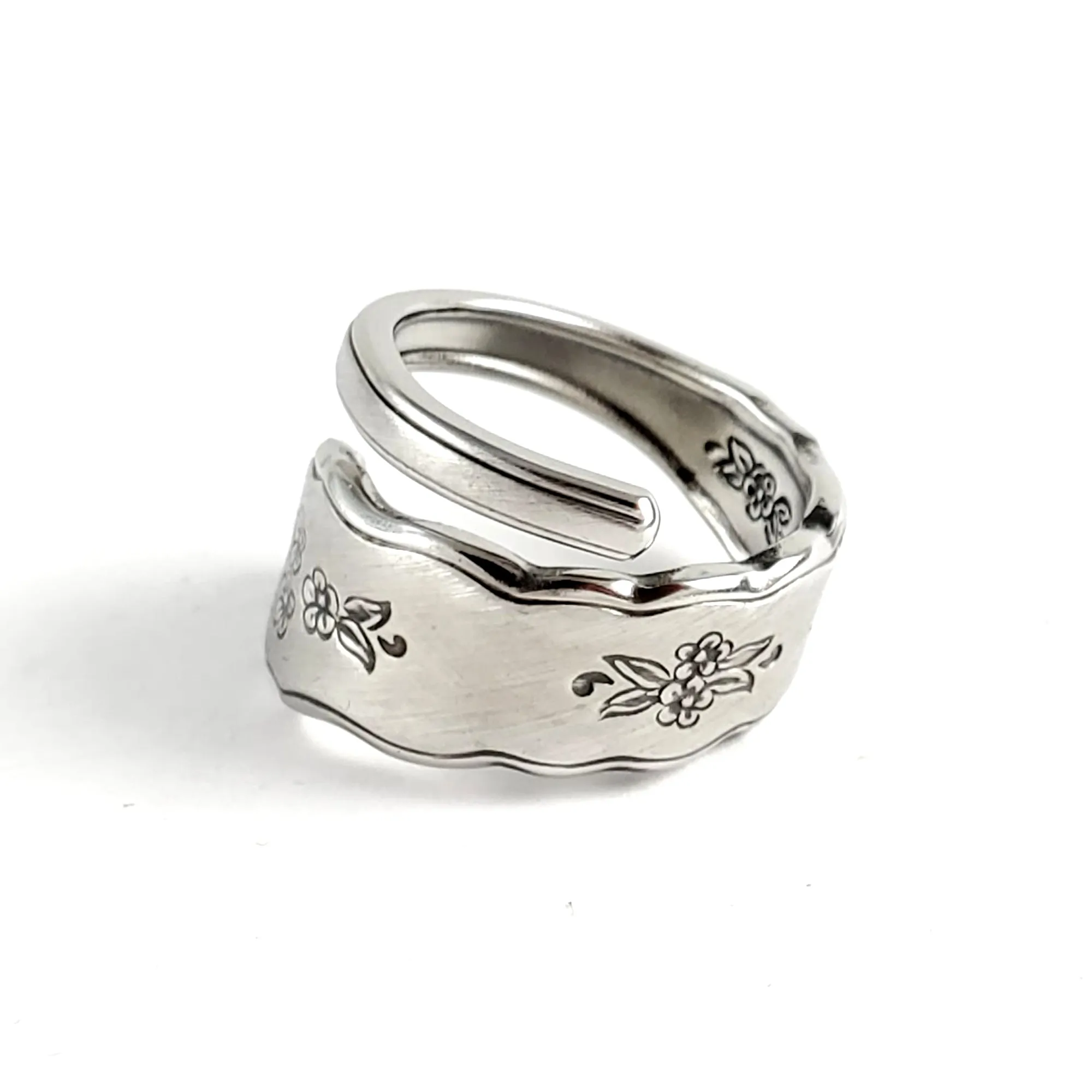 Oneida Floral Bouquet Stainless Steel Spoon Wrap Around Ring