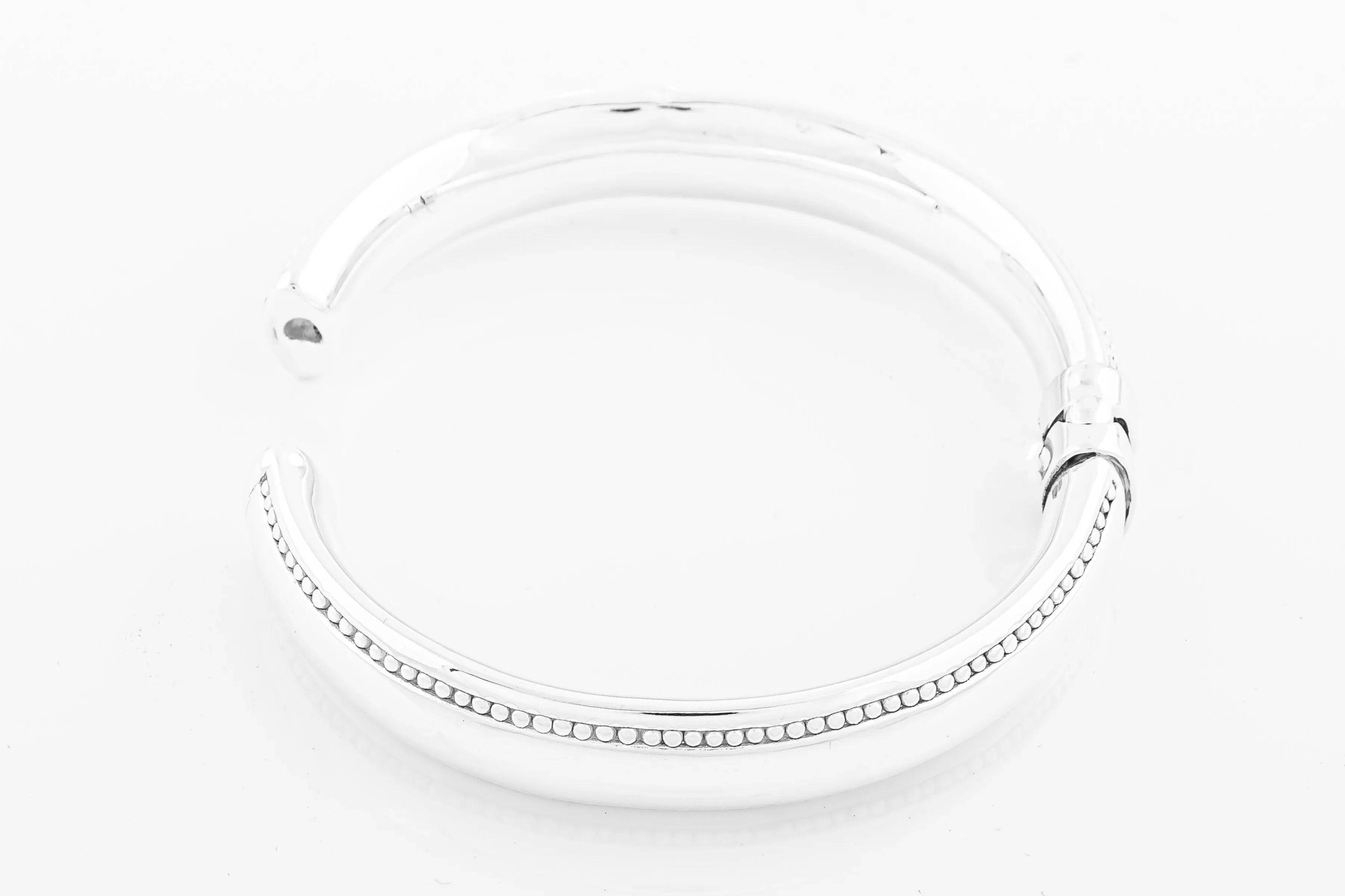 SS26 Bead Edge Hinged Bangle