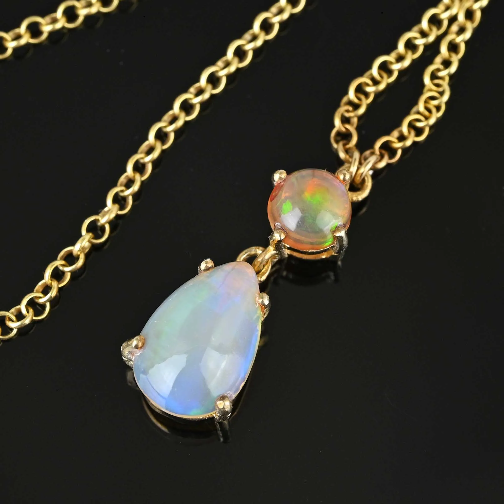 Vintage Jelly Opal Pendant Necklace in Silver Gold Gilt